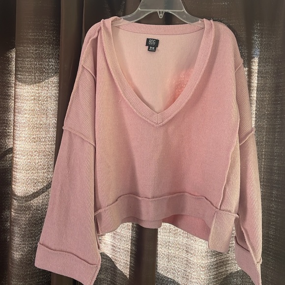 BDG Urban Outfitters Oversized Pink Cropped Sweater - Picture 9 of 10